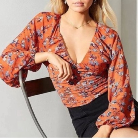 Free People Final Rose Blouse in Rust Floral Long Sleeve Ruched Boho Top size S - Picture 5 of 15